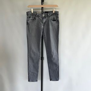 AG Adriano Goldschmied The Legging Super Skinny Ankle Jeans - sz 29